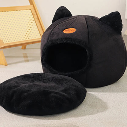PurrCave™ – Cozy Winter Cat & Small Dog Bed