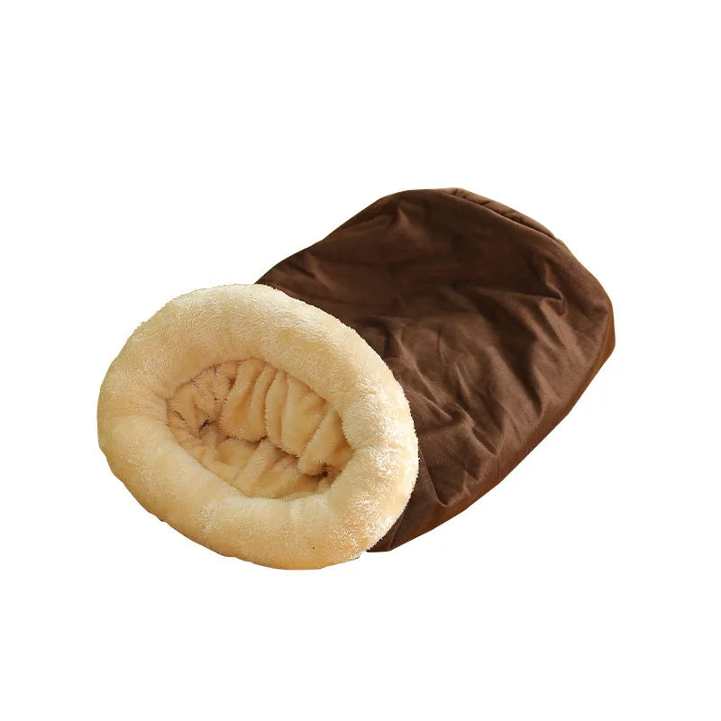 PurrSnug™ – Semi-Enclosed Winter Cat Sleeping Bag
