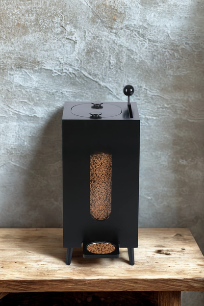 Retro Style Sealed Pet Food Storage Container for Cats & Dogs